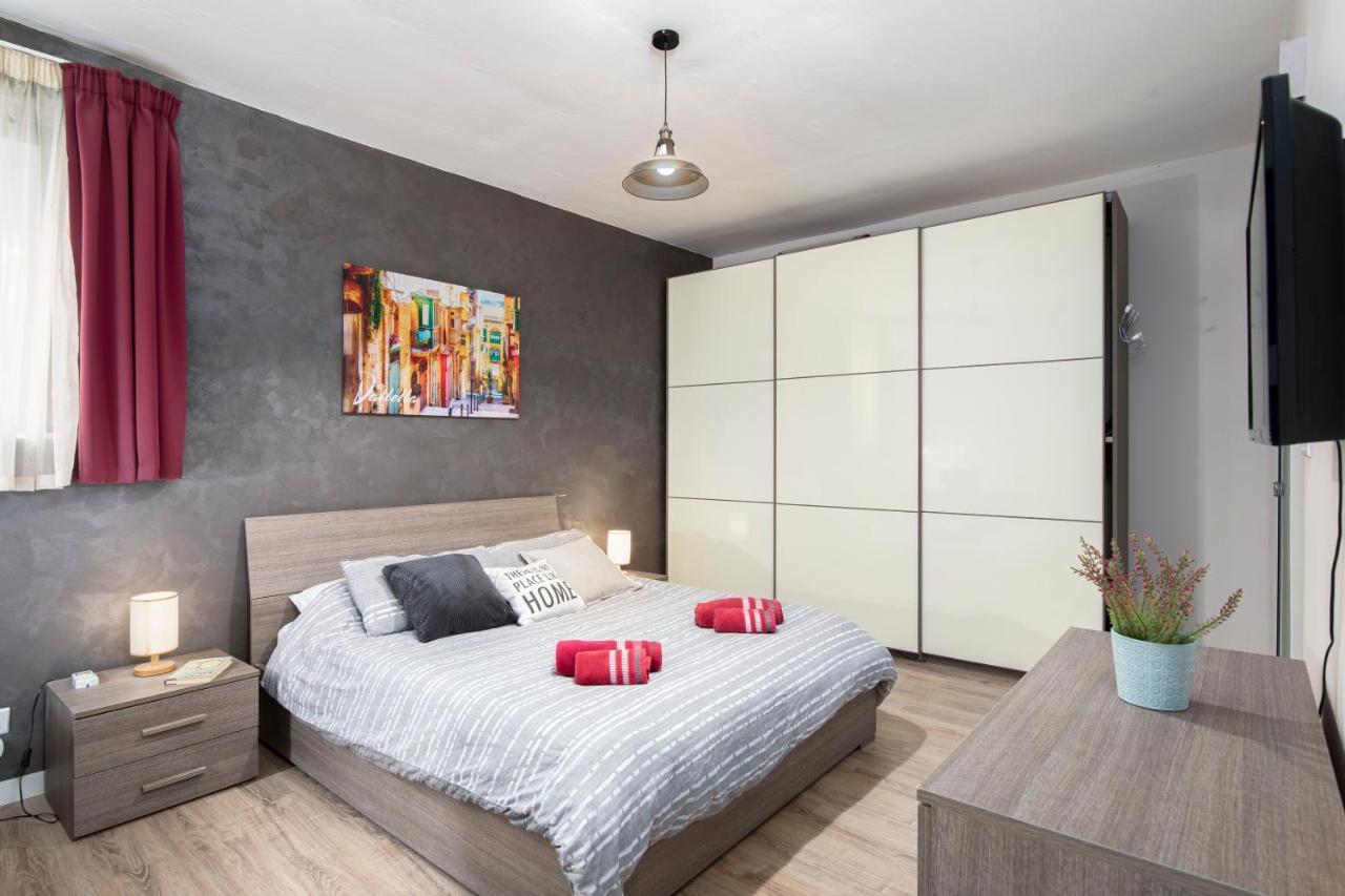 Luxury Msida Circle Suites Exterior photo